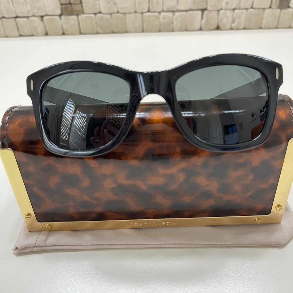 Tory Burch Black Sunglasses